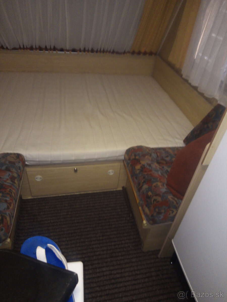 Predám karavan BEYERLAND VITESSE 400-2 - 6