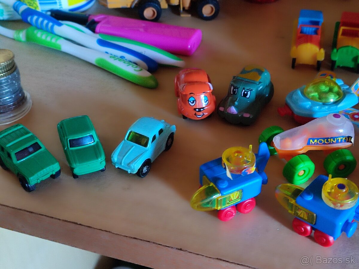 Kinder hračky 3 - 6