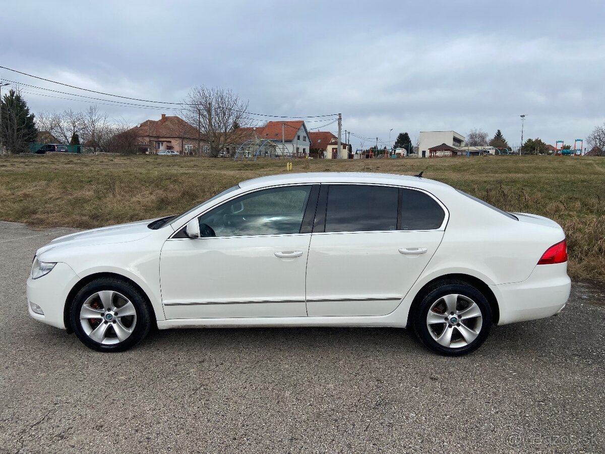 Superb II 2.0TDI 103kw DSG - 6