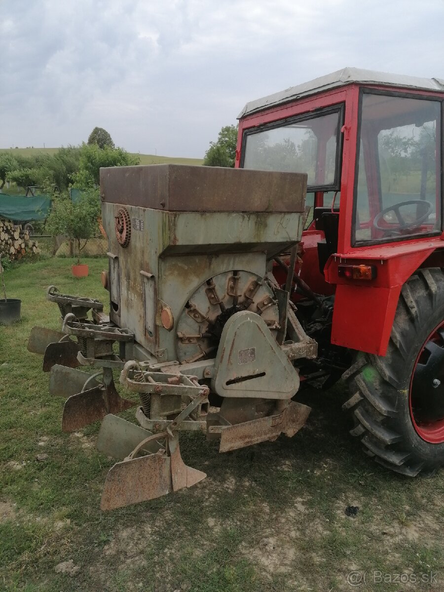 Sadzač zemiakov - 6