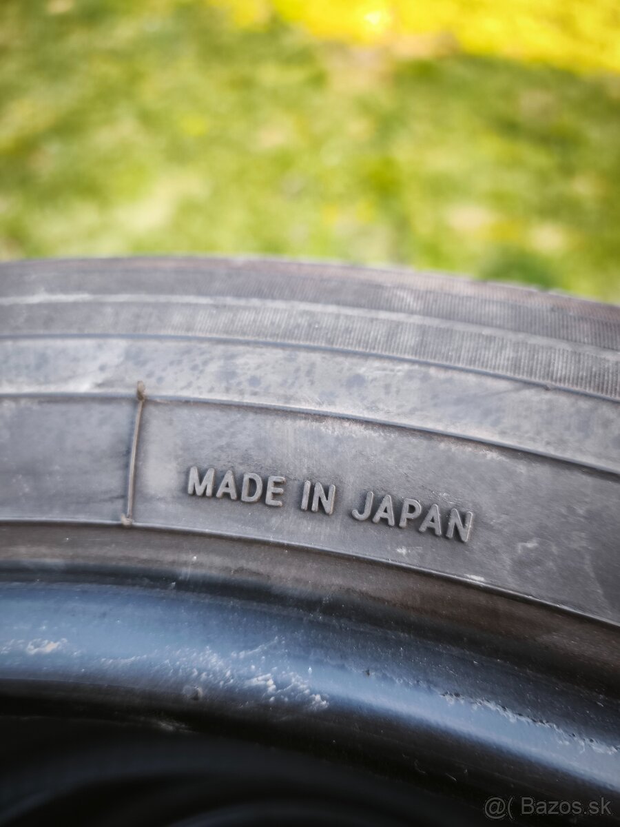 Toyo proxes 215/50 R18 - 6