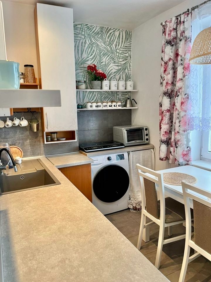 NA PREDAJ: 2-izbový byt po rekonštrukcii – Staré Sí - 6