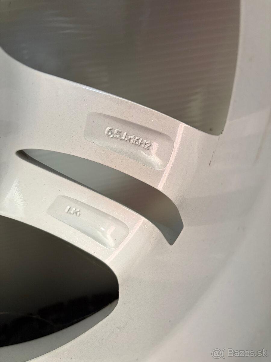 215/55 R16 + elektróny - 6