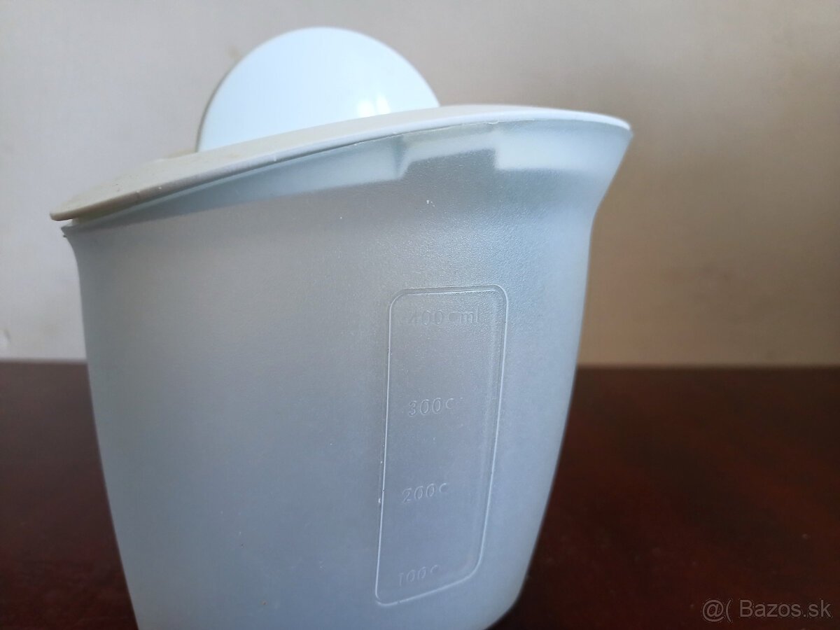 Odšťavovač Philips HR1823 - 6