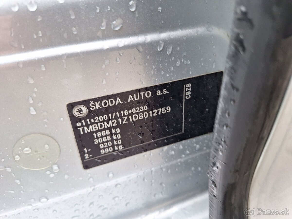 ŠKODA OCTAVIA 1,2TSI 4 VALEC 77KW ROK 2012 - 6