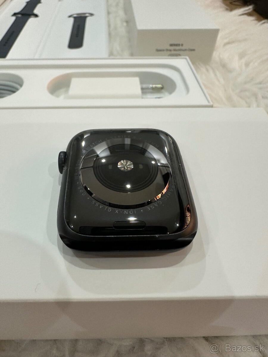 Apple Watch series5 44MM - 6