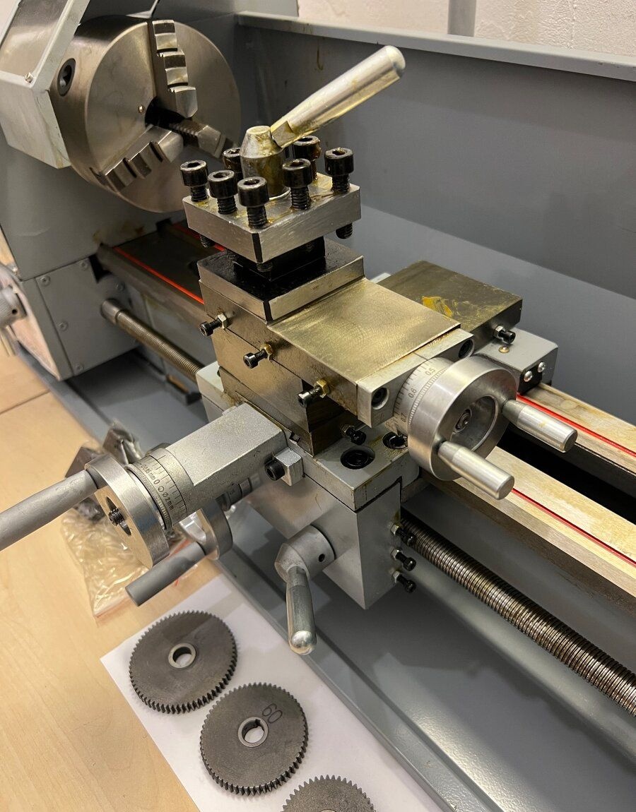 Sustruh na kov, na závity 1,1kW/230V 750mm 90Kg - 6