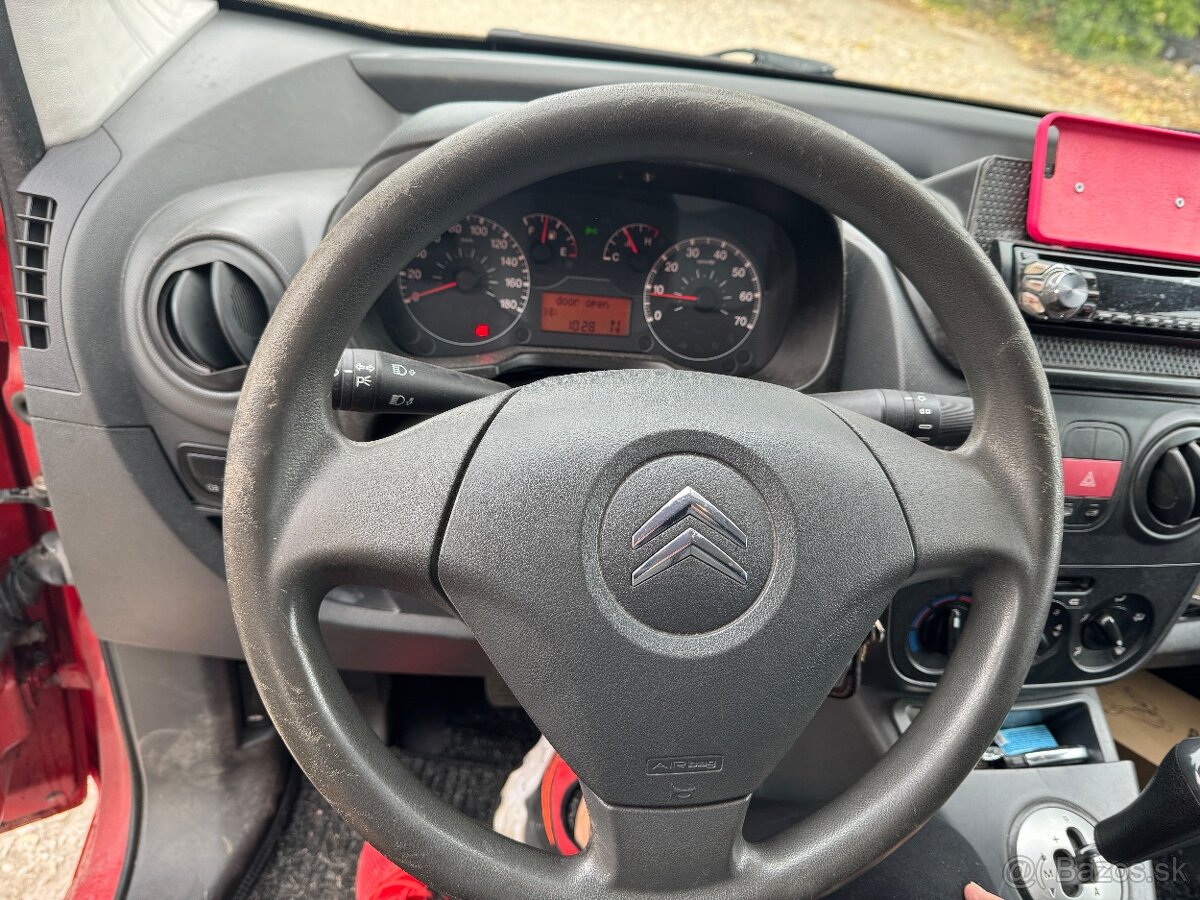 Predám Citroen Nemo Automat - 6