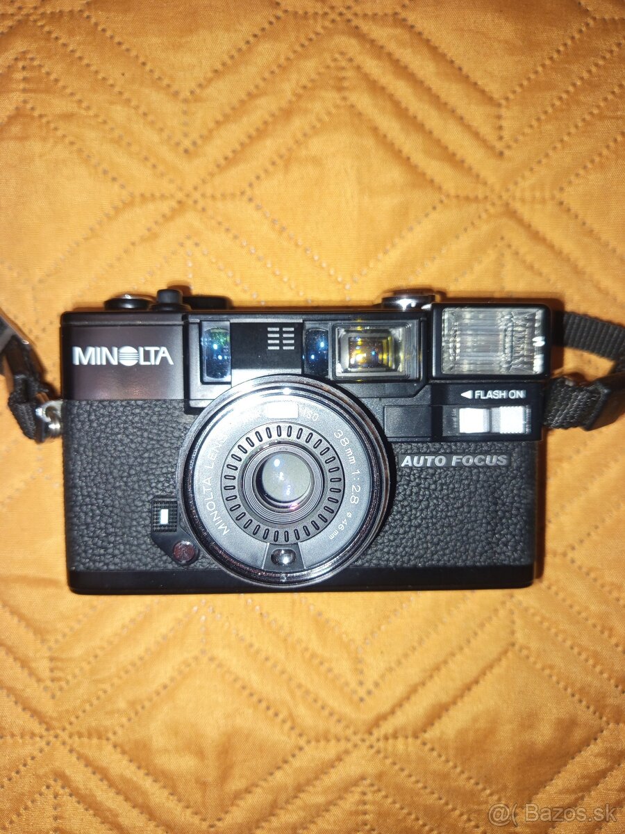 Minolta Hi-Matic AF2 - 6