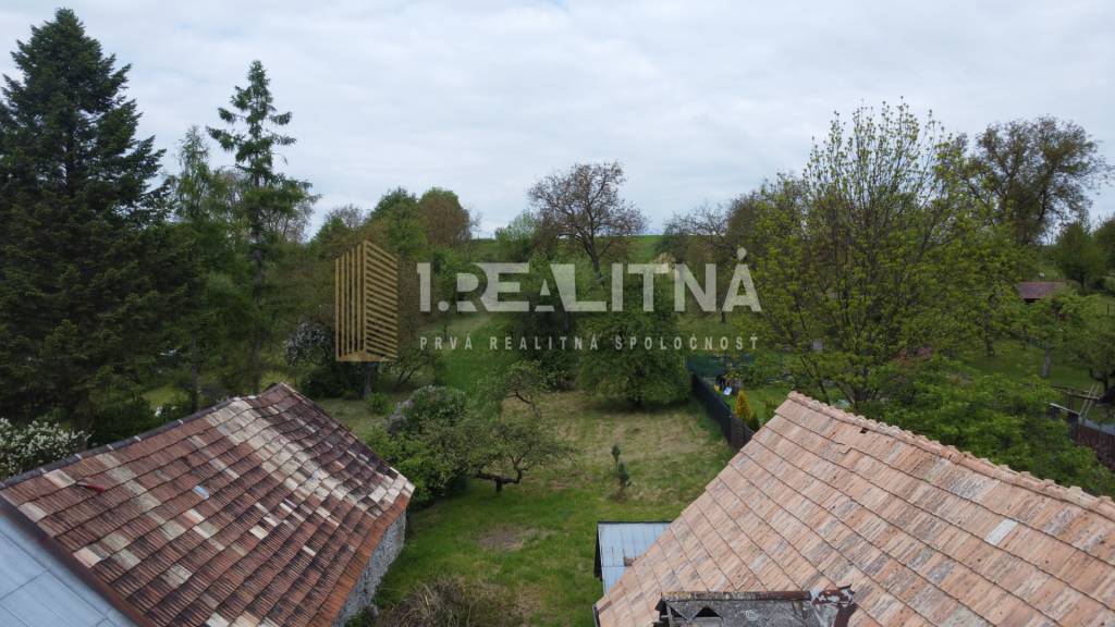 RODINNÝ DOM NA REKONŠTRUKCIU PODĽA VLASTNÝCH PREDSTÁV, PONI - 6