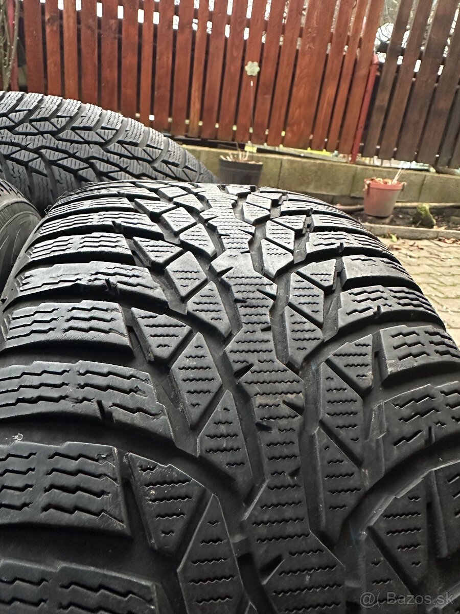 Nokian 215/55 R17 98H zimné - 6