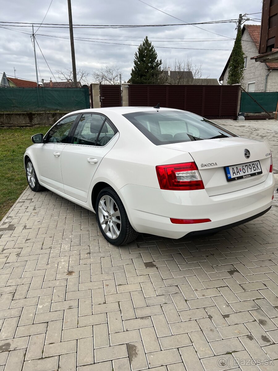 Skoda Octavia TSI DSG 2016 BUSINESS - 6