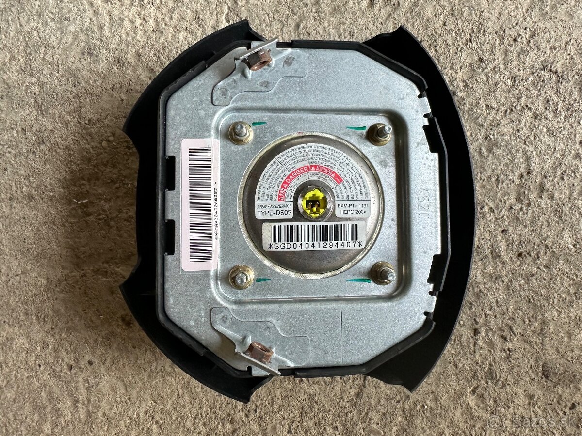 Nissan Micra K12 1,2 48kW - 6