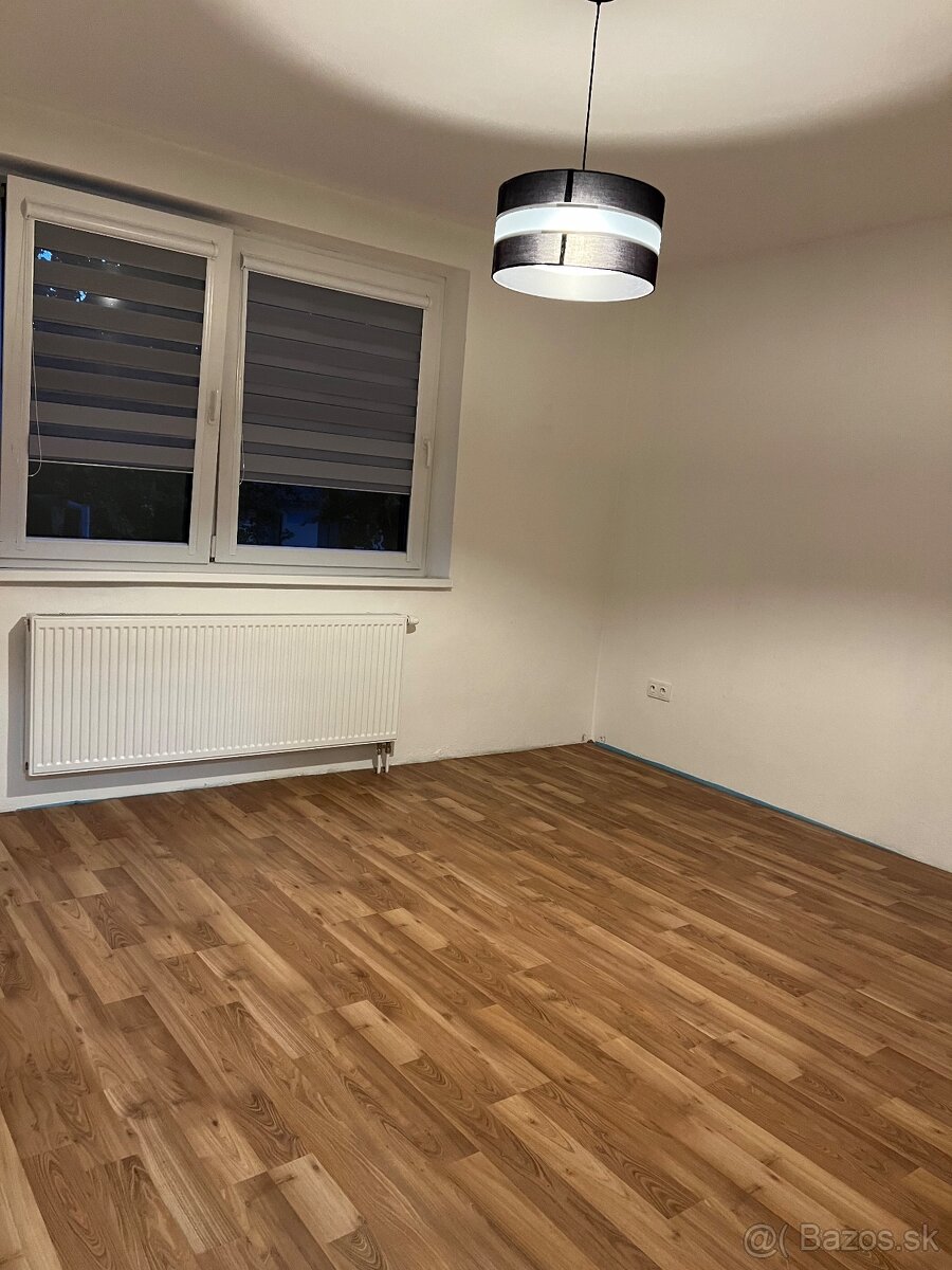 Prenájom 3.izb.bytu v Klastore p. Znievom - 6