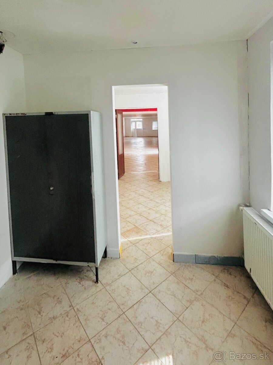 Prenájom RD - budova (obchodné priestory) Sečovce - 6