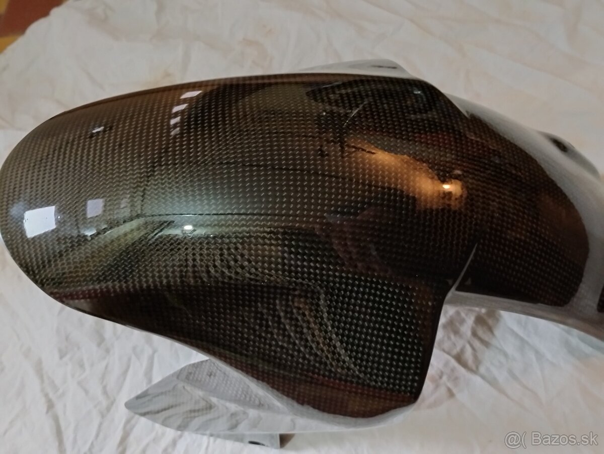 Predný blatník Kawasaki z1000 r.v. 2008 - 6