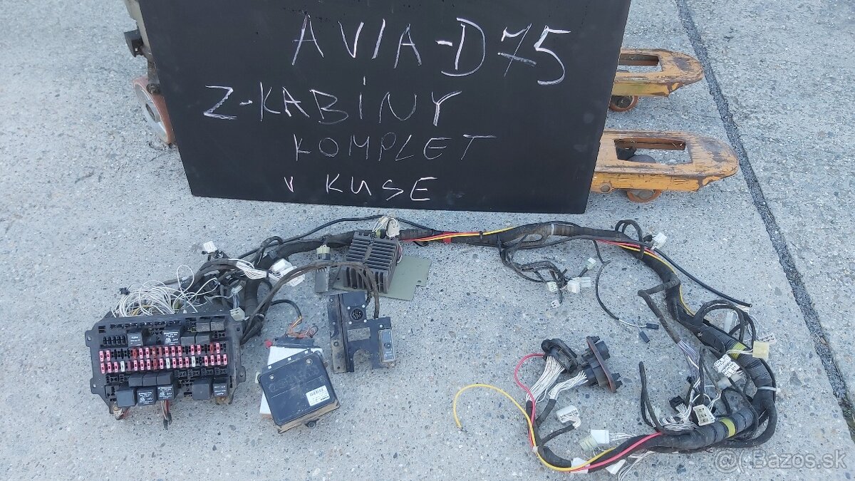 Rozpredám Avia rada D - 6