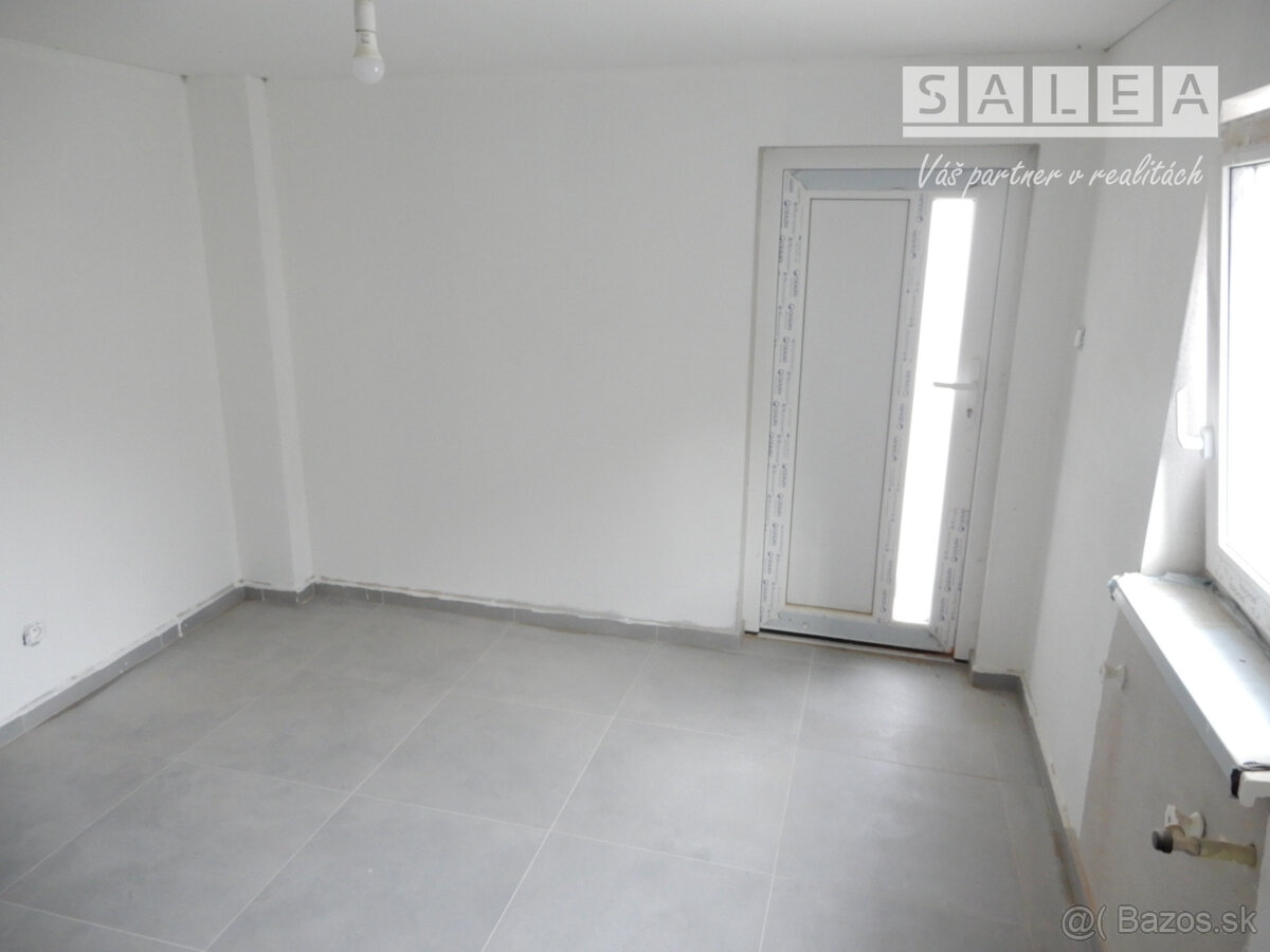 Pekný rodinný dom, 300 m2, kompletná rekonštrukcia, Hronské - 6