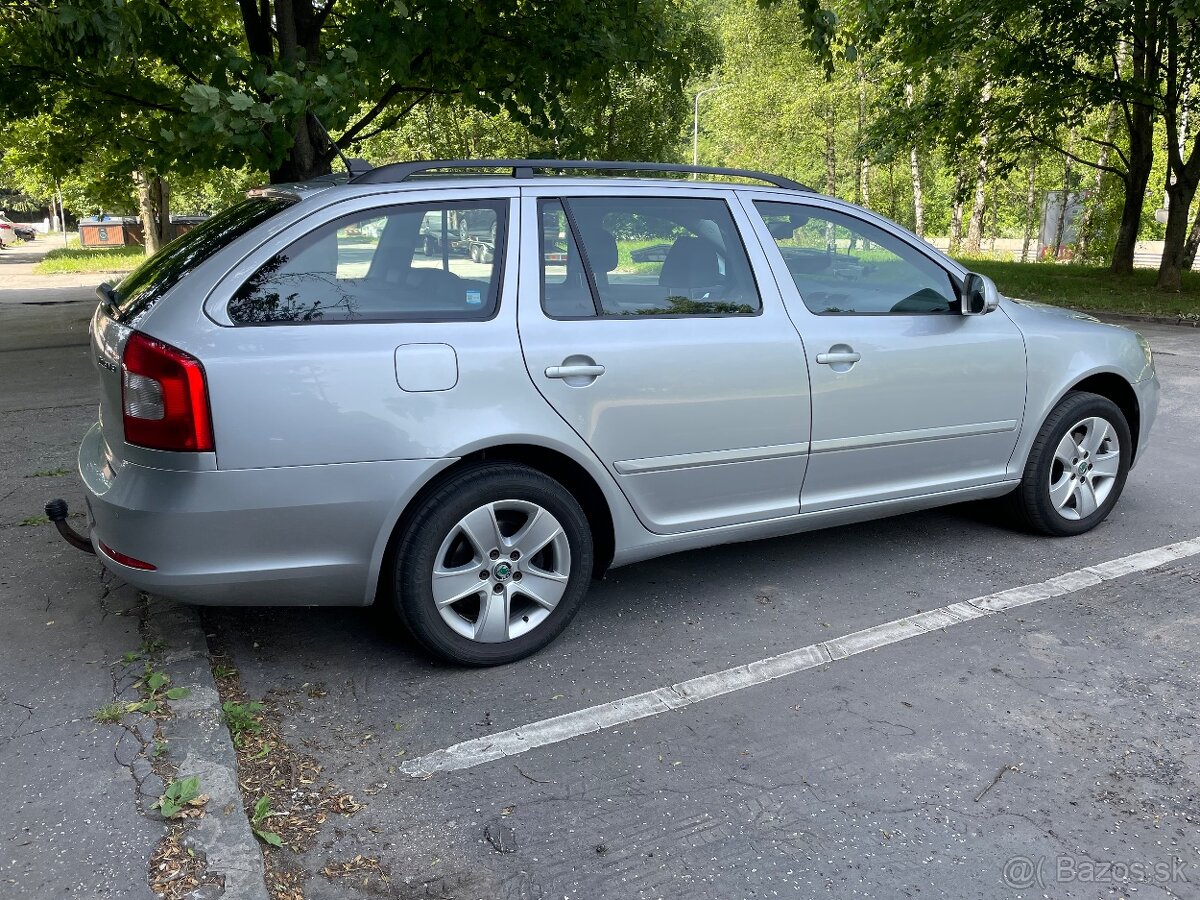Škoda Octavia 2 4x4 DSG Combi facelift 2.0 TDI - 6