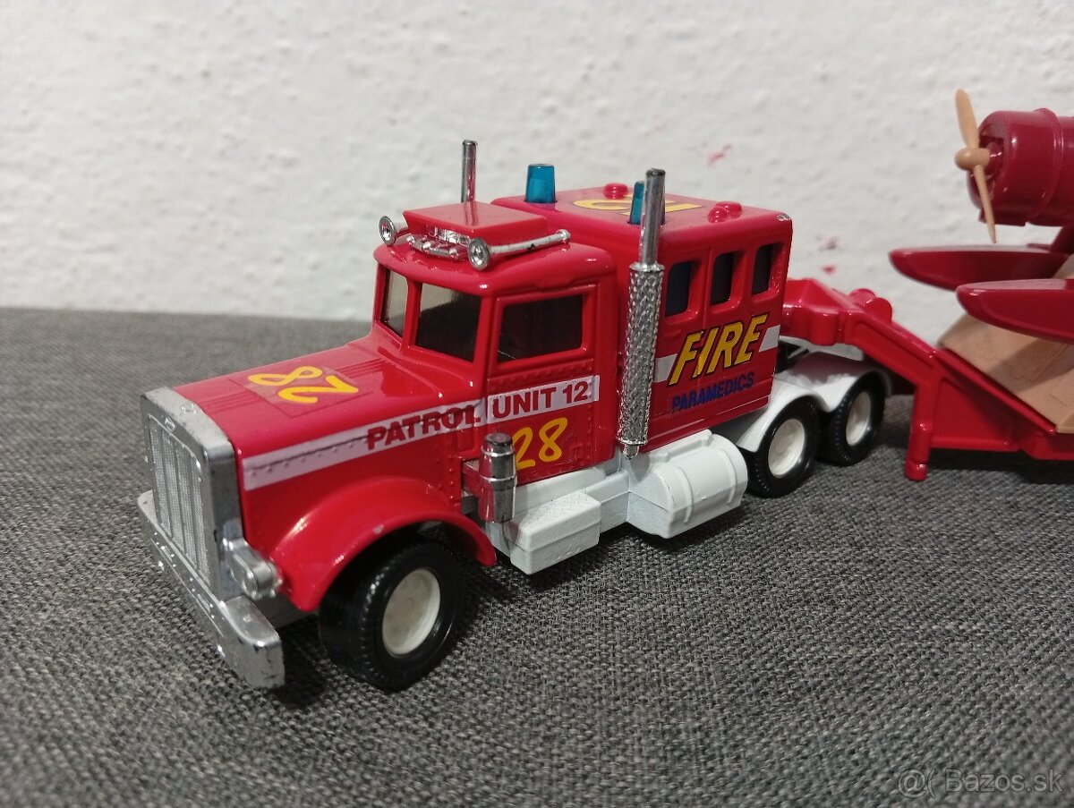 Matchbox Superkings K-134 Peterbilt Fire Plane Trans - 6