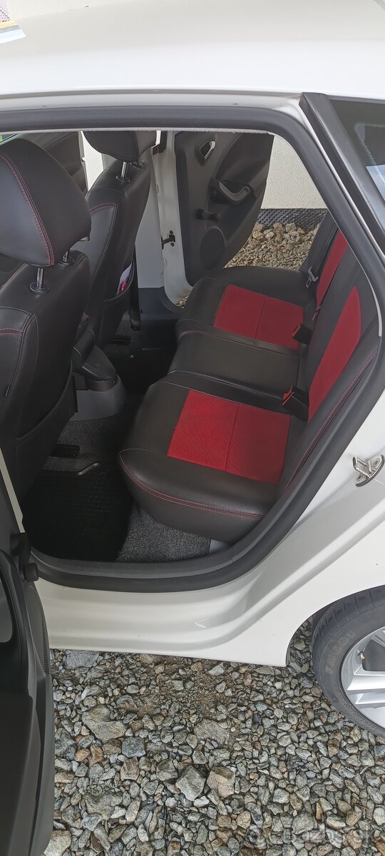 Seat Ibiza 1.4i - 6