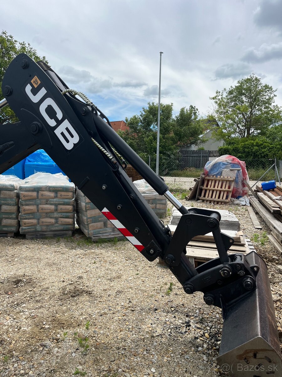 JCB 4CX - 6