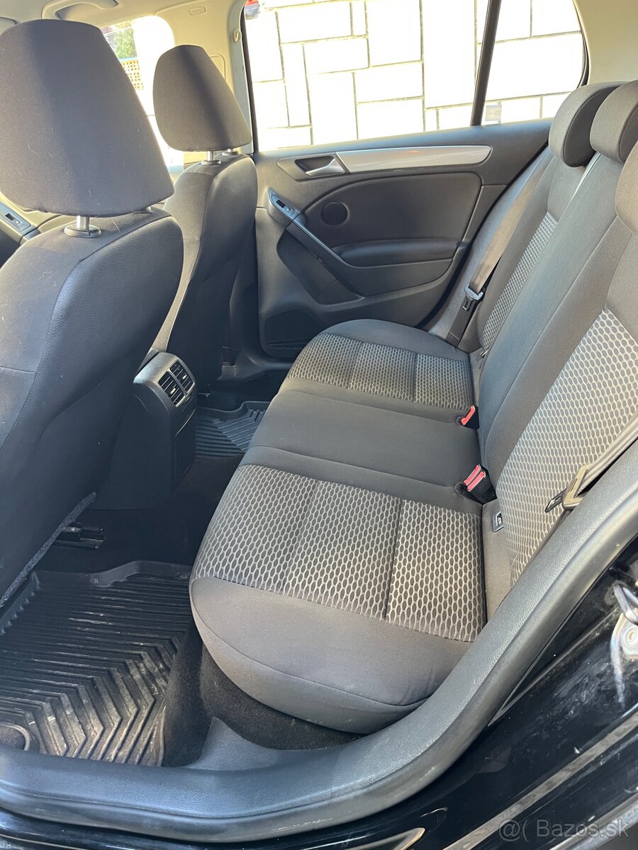 Volkswagen Golf 6 - 6