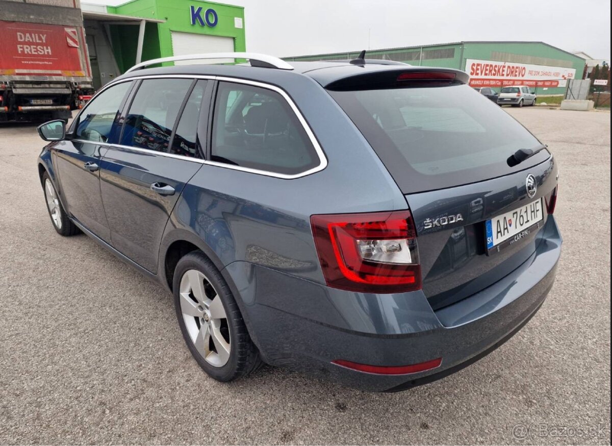 Škoda Octavia Combi 2.0 TDI Style DSG - 6