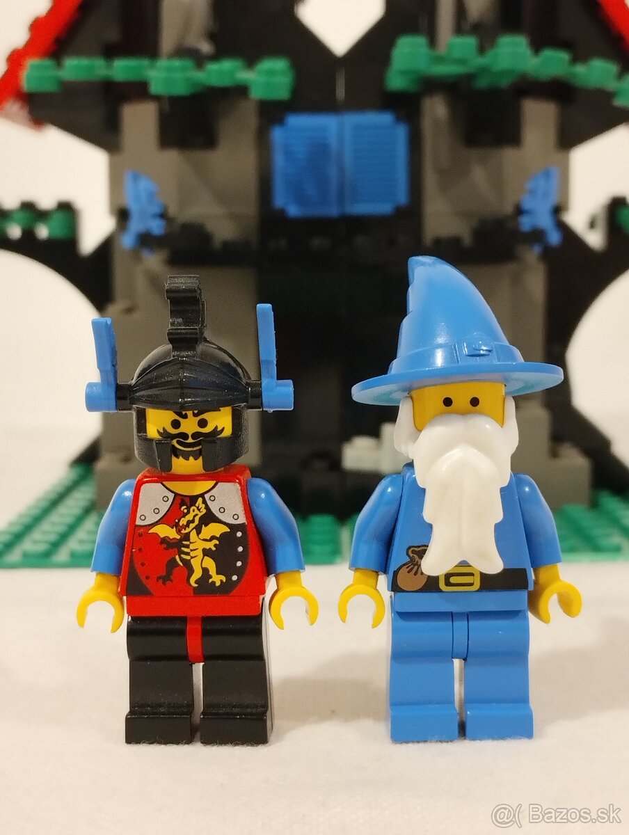 LEGO Castle 6048 Majisto's Magical Workshop - 6