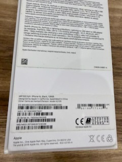 Predám Iphone XR - 6