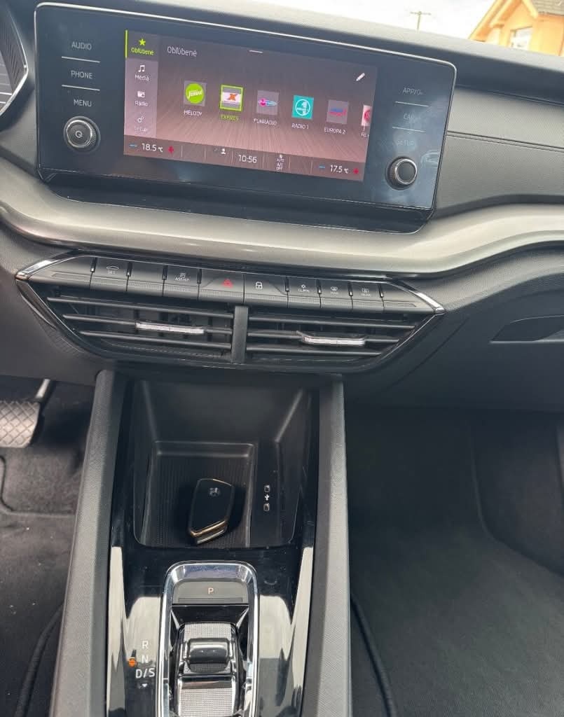 Škoda Octavia Combi 2.0 TDI SCR Ambition DSG - 6