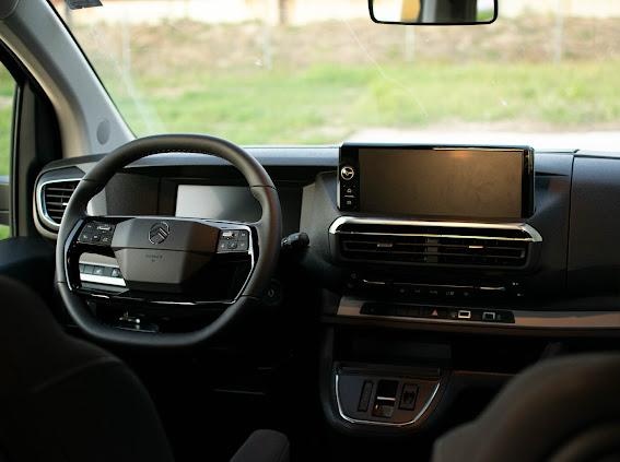 Prenájom 8 miestneho vozidla - 6