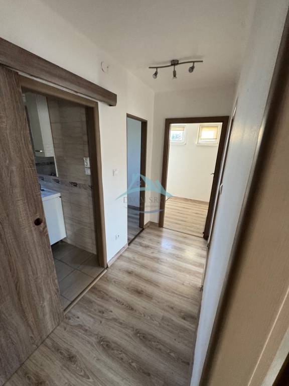 Troj izbový byt na predaj - 6