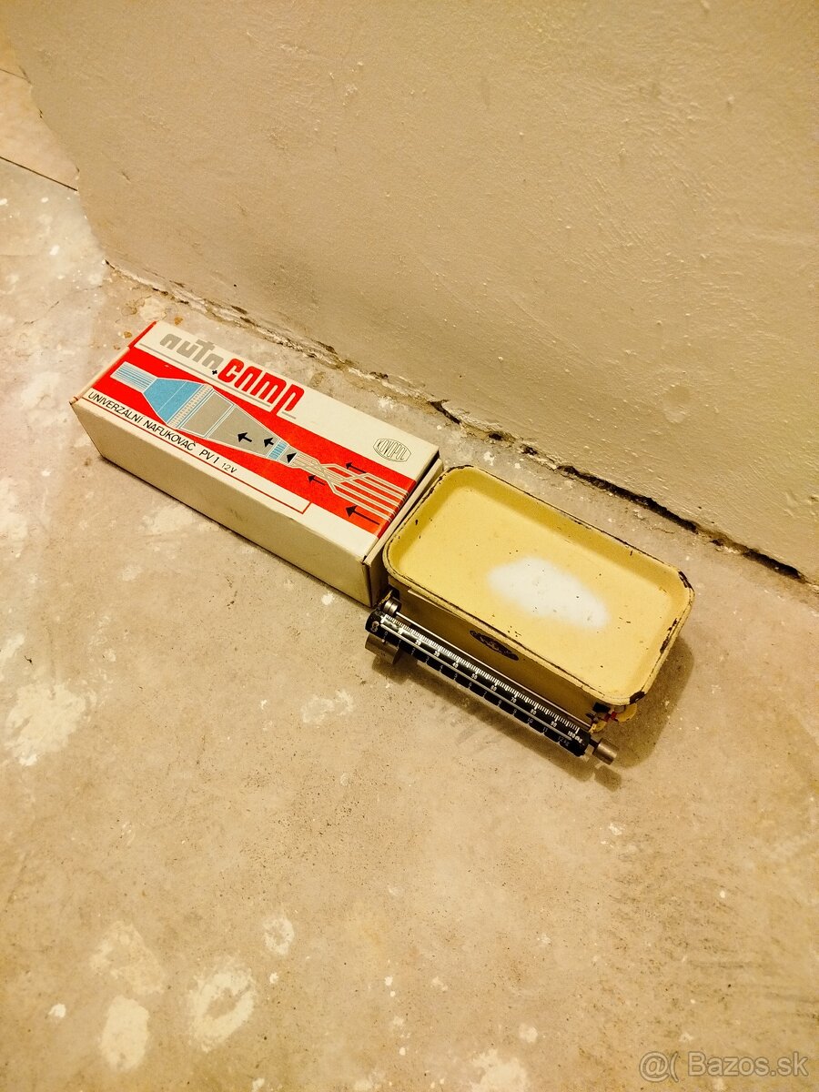 RETRO VECI - VÁHA A VYSÁVAČ - 6