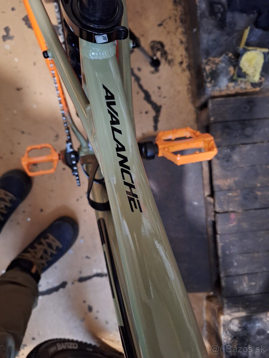 Predám horský bicykel 29kola GT Avalanche ako nový - 6