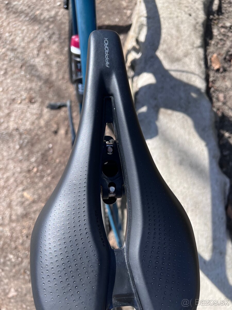 Giant Defy Advanced 2 M/L - 6