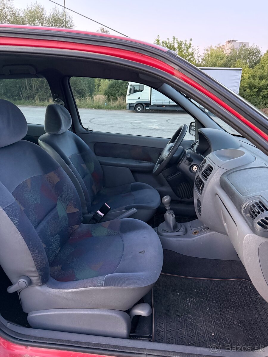 Renault Clio 1.9d - 6