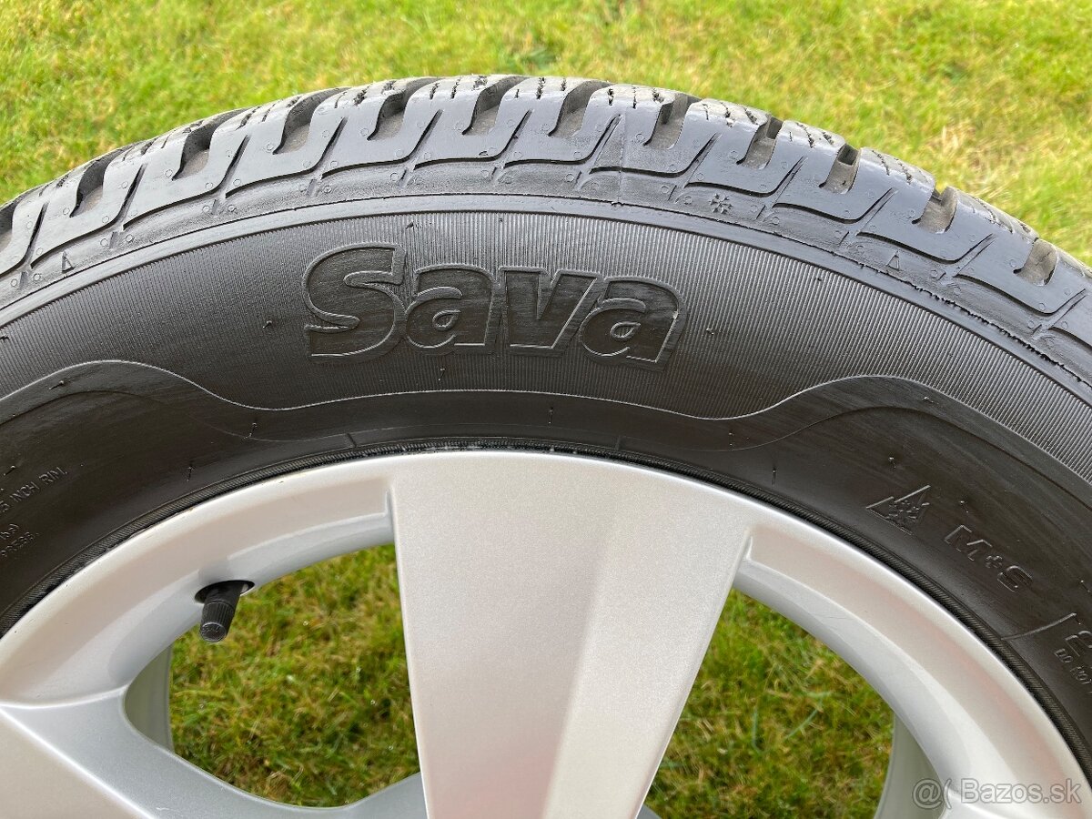 Zimná sada org ŠKODA 5x112 6,5J ET40 215/60 R16 - 6