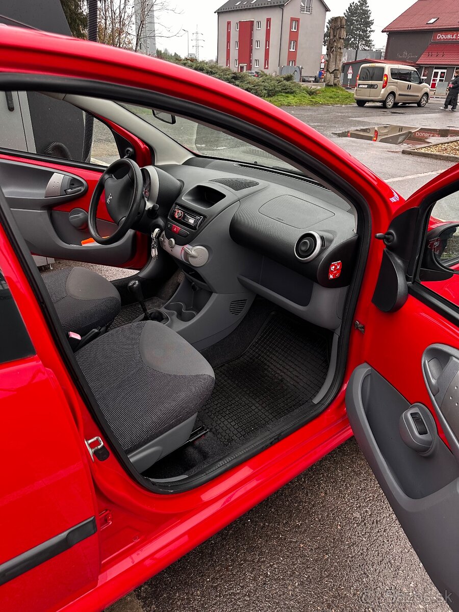 Peugeot 107 - 6