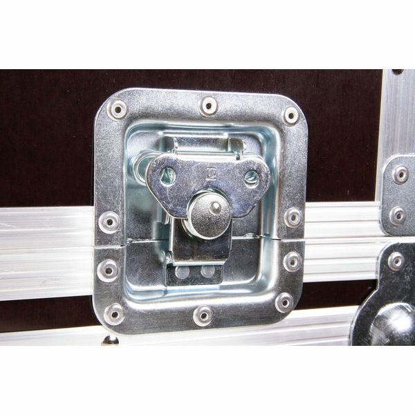 Yamaha MGP32X Analógový mixpult - 6