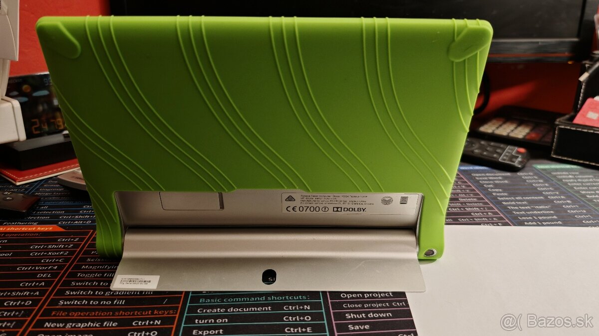 Tablet Lenovo TabYoga 2 1050F - - 6