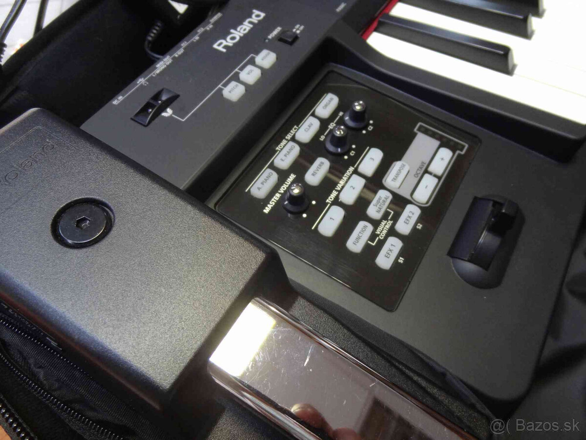 Digitálne piano - klavír - Roland RD-64 aj s púzdrom - 6