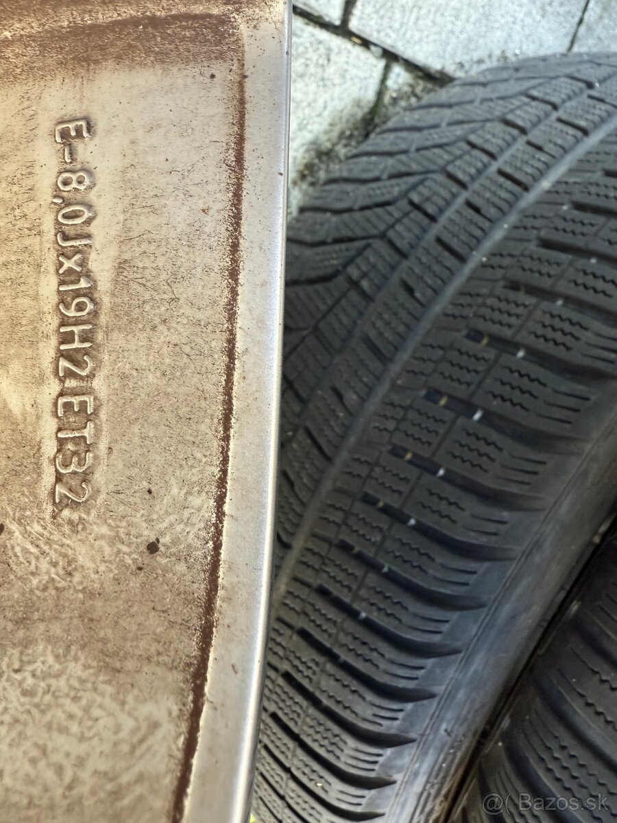 Elektróny originál Audi 5x112 235/50R19 M+S - 6