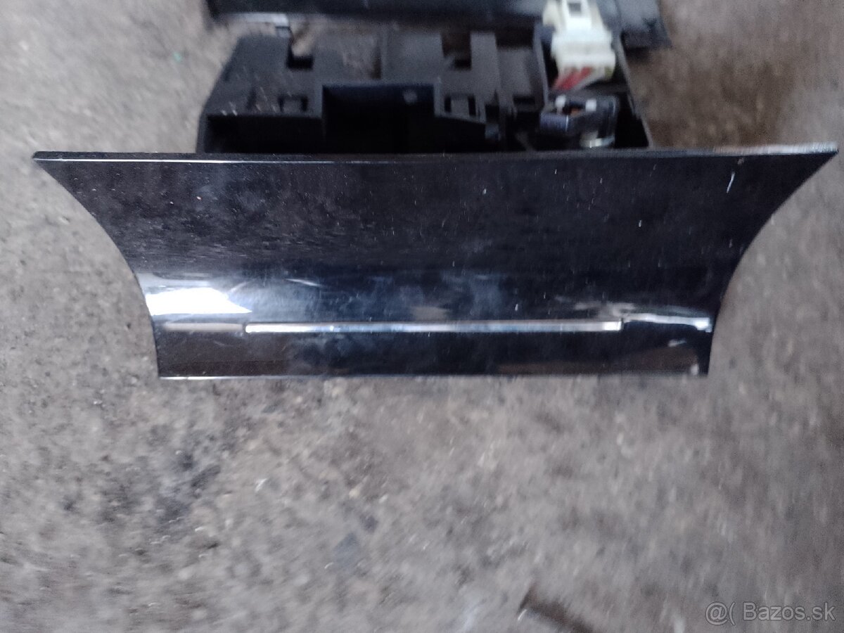 Škoda Superb náhradné diely - 6