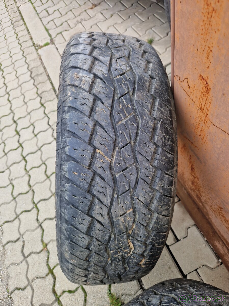 245/65 r17 toyo open country A/T - 6