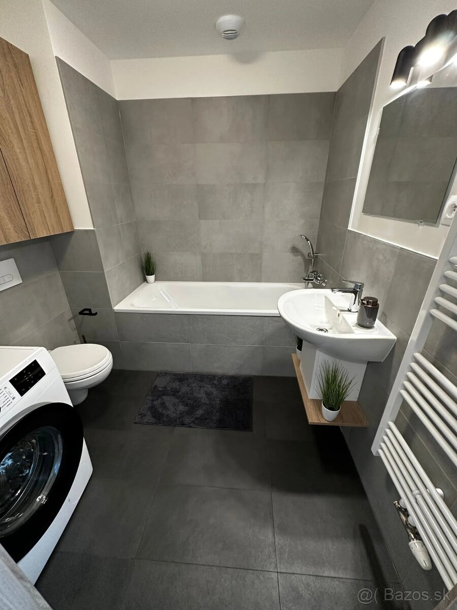 Realitný kancelária REALADR s.r.o. - 6