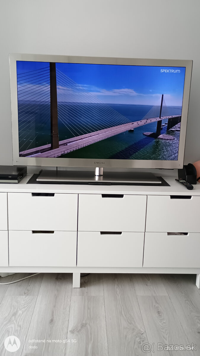 Samsung UE46C9000 - 6