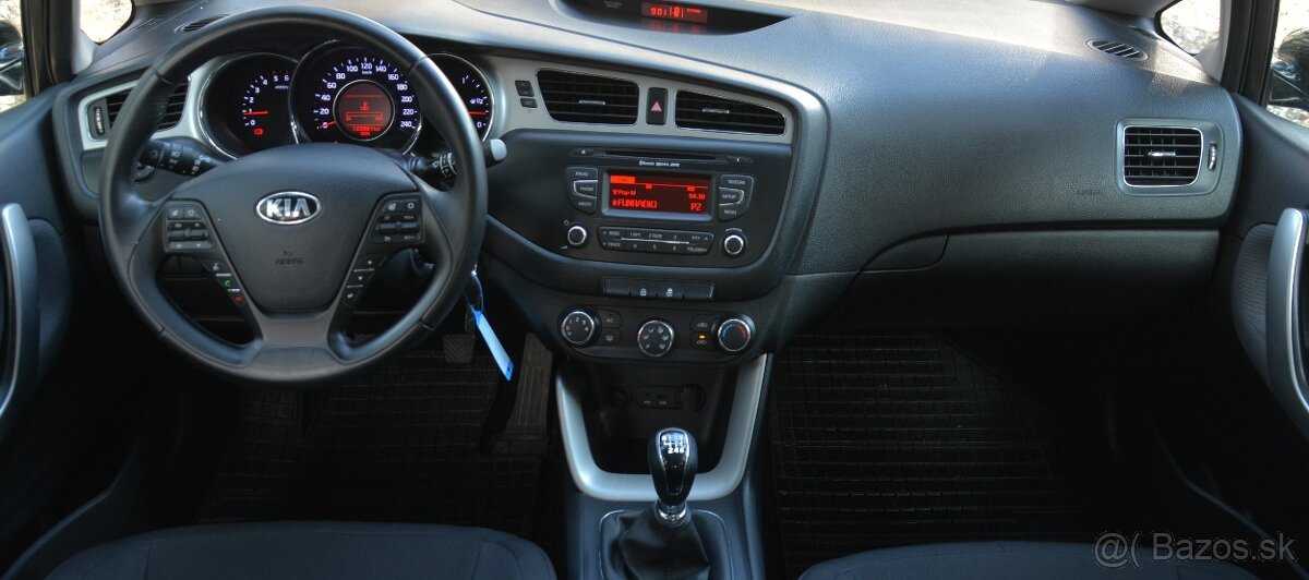 KIA Cee’d 1.6 CRDi, SR. voz - 6