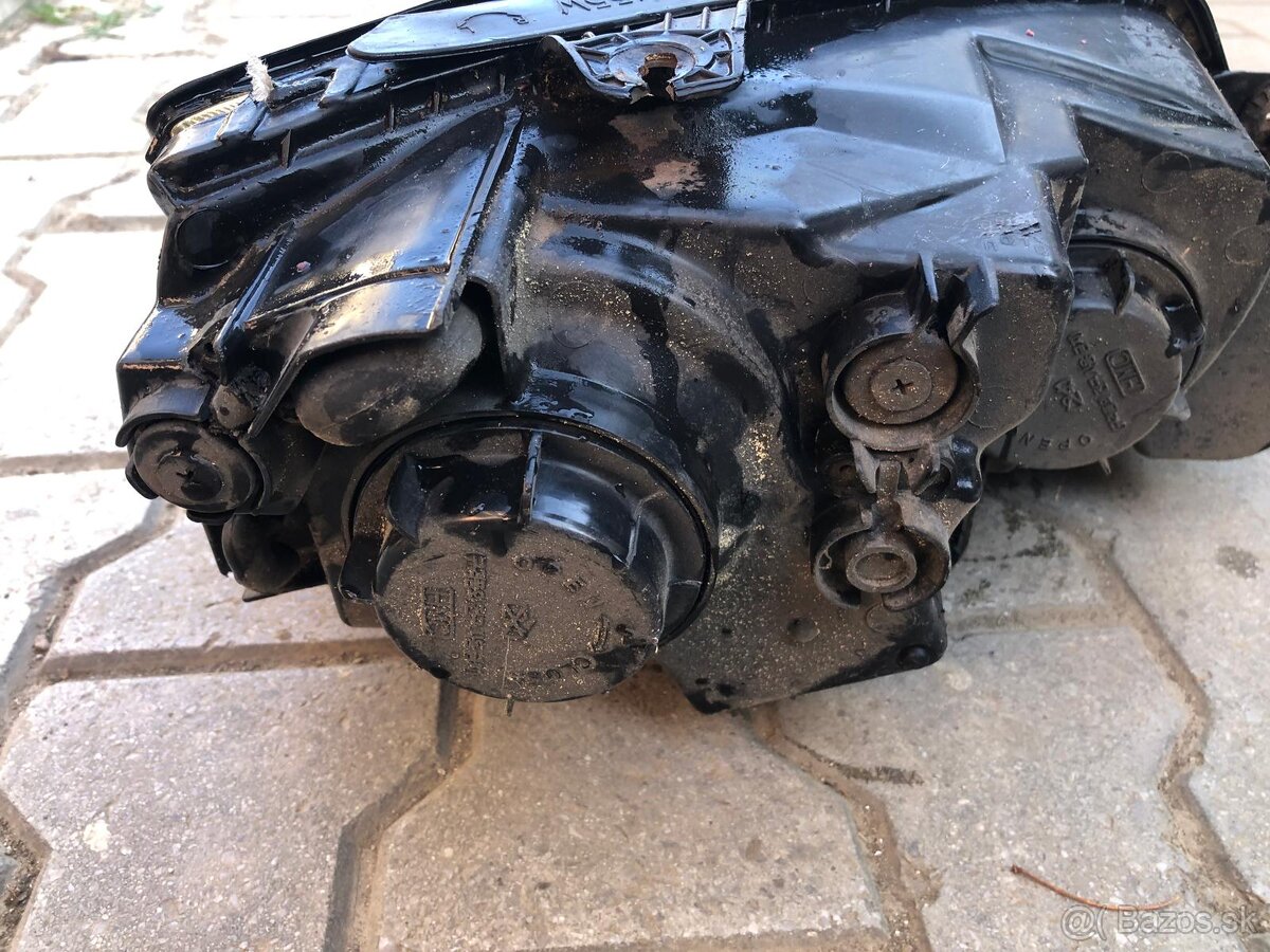 FORD FOCUS 05-07 predné svetlo H7 + H1 - 6