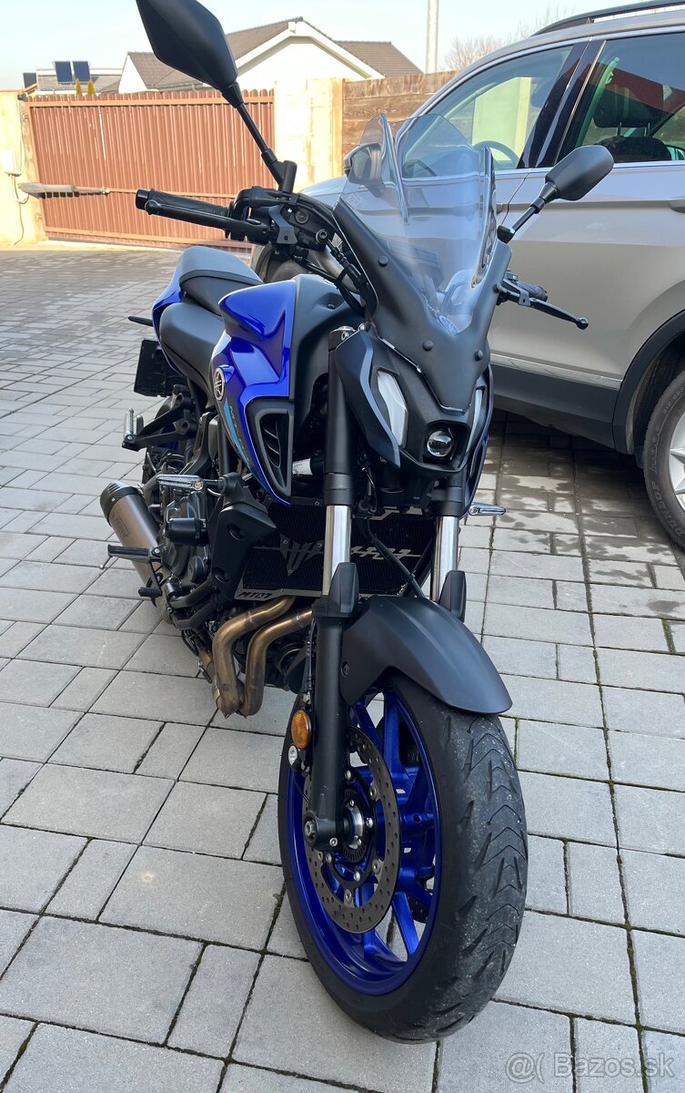 Yamaha MT 07 - 6